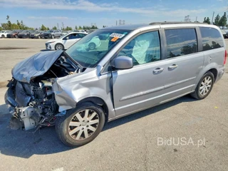 CHRYSLER TOWN & COUNTRY TOURING