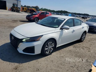 NISSAN ALTIMA S