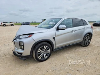 MITSUBISHI OUTLANDER SPORT ES