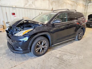TOYOTA HIGHLANDER XLE