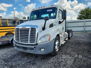 FREIGHTLINER CASCADIA 113