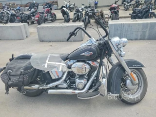 HARLEY-DAVIDSON FLSTC HERITAGE SOFTAIL CLASSIC