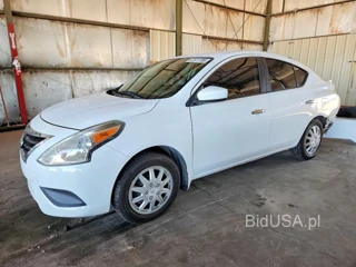 NISSAN VERSA SV