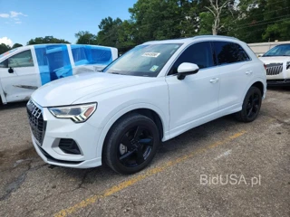 AUDI Q3 PREMIUM PLUS