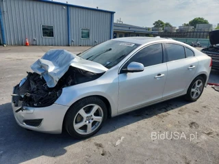 VOLVO S60 T5