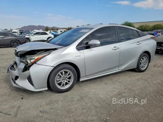 TOYOTA PRIUS THREE