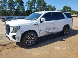 GMC YUKON AT4