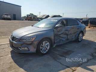 VOLKSWAGEN PASSAT SE