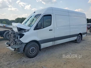 MERCEDES-BENZ SPRINTER 2500