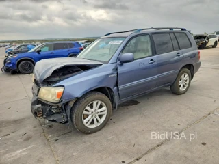 TOYOTA HIGHLANDER HYBRID