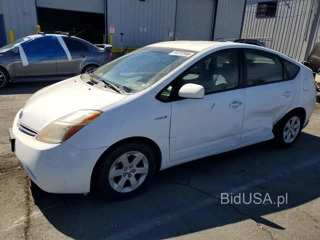 TOYOTA PRIUS BASE
