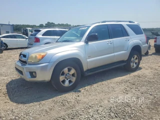 TOYOTA 4RUNNER SR5