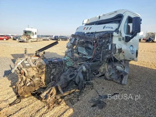 FREIGHTLINER CASCADIA 125