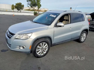 VOLKSWAGEN TIGUAN S