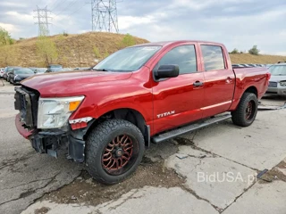 NISSAN TITAN S