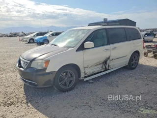 CHRYSLER TOWN & COUNTRY TOURING