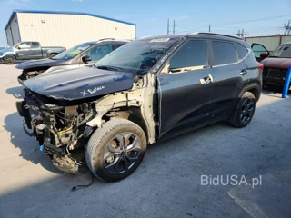 KIA SELTOS S