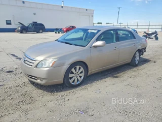 TOYOTA AVALON XLS