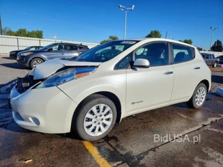 NISSAN LEAF S