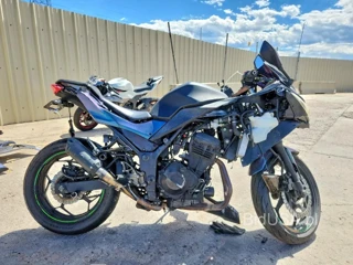 KAWASAKI EX300 A