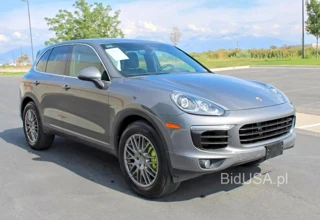 PORSCHE CAYENNE SE HYBRID