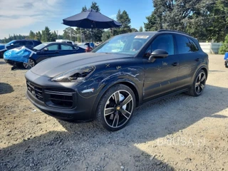 PORSCHE CAYENNE TURBO