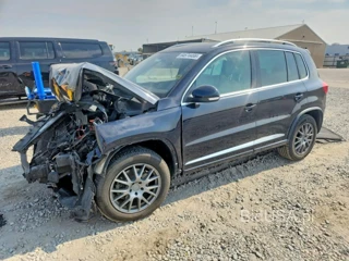 VOLKSWAGEN TIGUAN S
