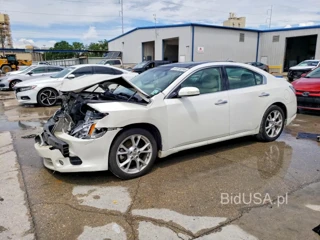 NISSAN MAXIMA 3.5 SV