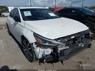 NISSAN NISSAN ALTIMA SR FWD