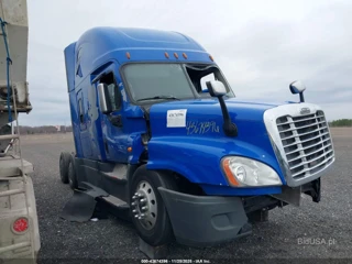 FREIGHTLINER FREIGHTLINER CASCADIA 125