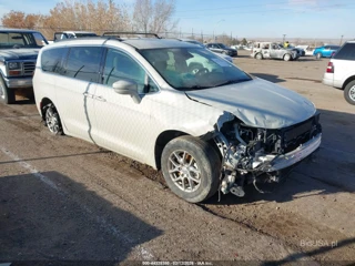 CHRYSLER CHRYSLER PACIFICA TOURING