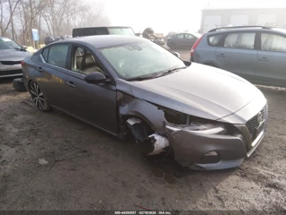 NISSAN NISSAN ALTIMA SR FWD
