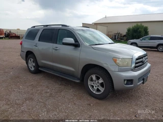 TOYOTA TOYOTA SEQUOIA SR5 5.7L V8