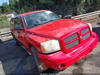 DODGE DODGE DAKOTA SLT