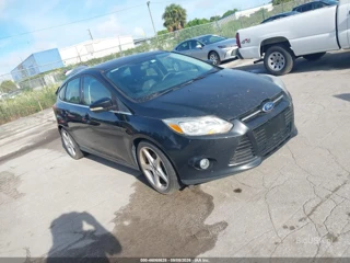 FORD FORD FOCUS TITANIUM