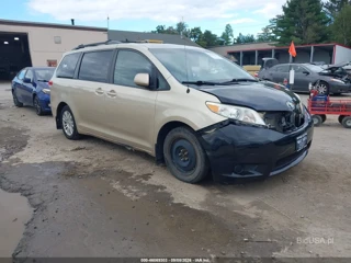 TOYOTA TOYOTA SIENNA XLE V6 8 PASSENGER