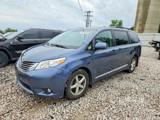 TOYOTA SIENNA XLE 8-PASSENGER