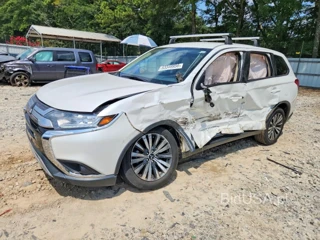 MITSUBISHI OUTLANDER ES