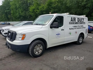 NISSAN NV 2500 HD SV