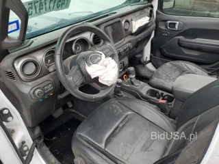 JEEP GLADIATOR SPORT