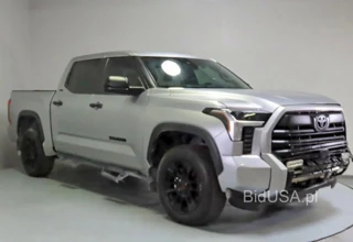 TOYOTA TUNDRA SR5