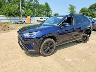 TOYOTA RAV4 XSE