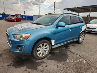 MITSUBISHI OUTLANDER SPORT SE