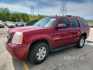 GMC YUKON