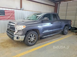 TOYOTA TUNDRA SR5