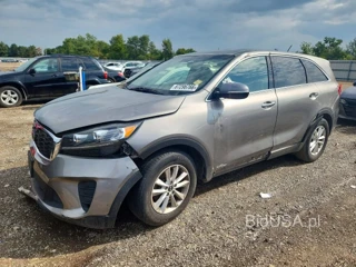 KIA SORENTO LX V6