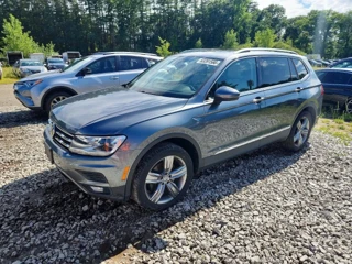 VOLKSWAGEN TIGUAN SE