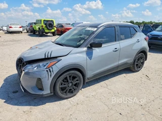 NISSAN KICKS SV