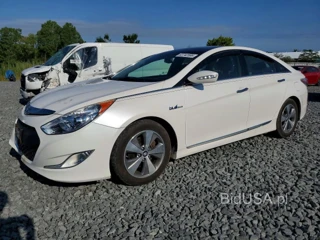 HYUNDAI SONATA HYBRID