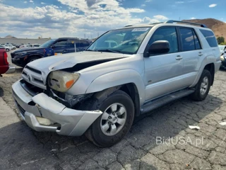 TOYOTA 4RUNNER SR5
